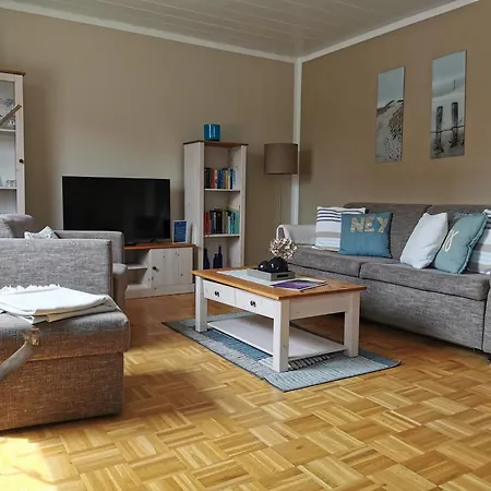 Haus Ahorn 1 Apartment *